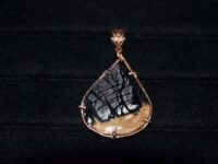 Picasso Stone Pendant 41