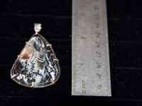 Tiffany Stone Pendant 18