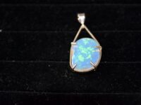 Ethiopian Opal Pendant 18